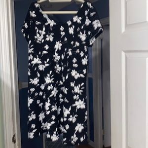 Woman’s plus size dress